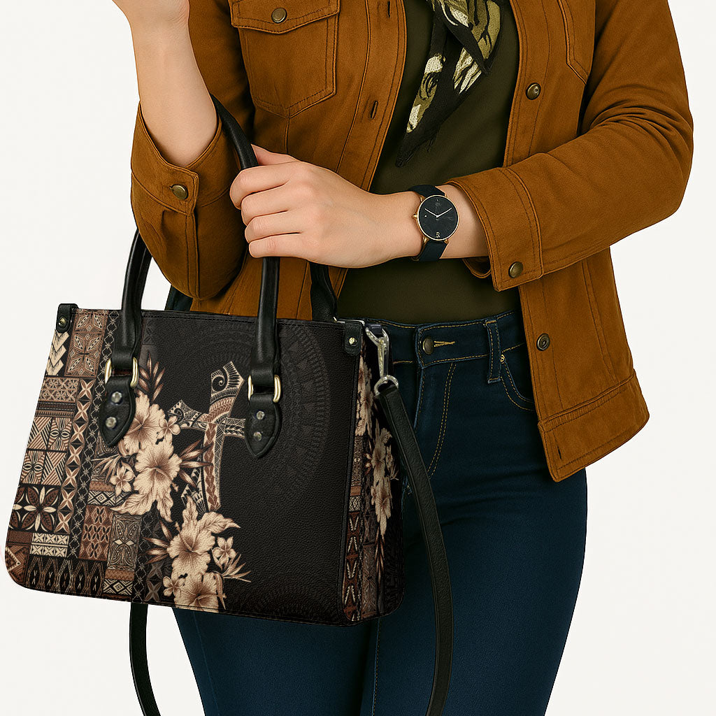 Samoa AIGA Mamanu Siapo Malu Motifs Leather Bag Black Ver