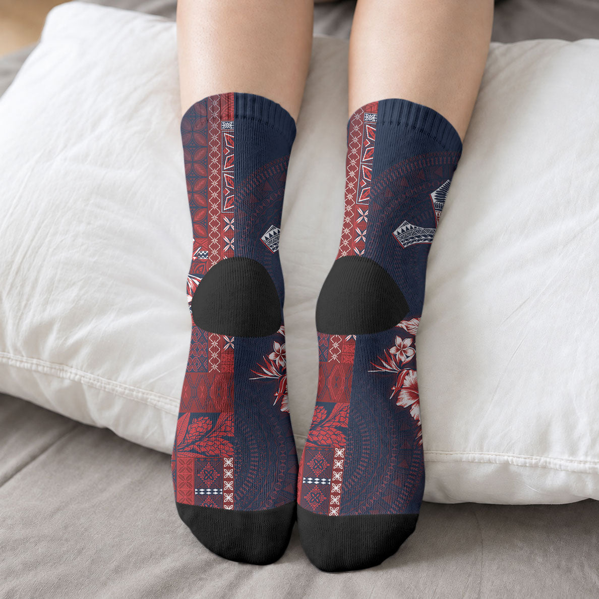 Samoa AIGA Mamanu Siapo Malu Motifs Crew Socks Flag Color LT7 - Polynesian Pride
