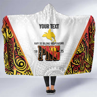Personalized Papua New Guinea Hooded Blanket Hapi De bilong Indipendens PNG LT7 One Size White - Polynesian Pride