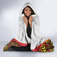 Personalized Papua New Guinea Hooded Blanket Hapi De bilong Indipendens PNG LT7 - Polynesian Pride