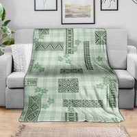 Hawaiian Quilt Tapa On Pastel Mint Palaka Motifs Blanket LT7 - Polynesian Pride