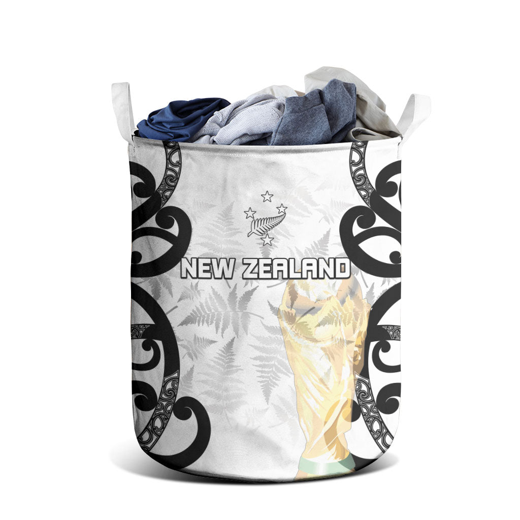 New Zealand WC2026 White Laundry Basket Silver Fern LT7 - Polynesian Pride