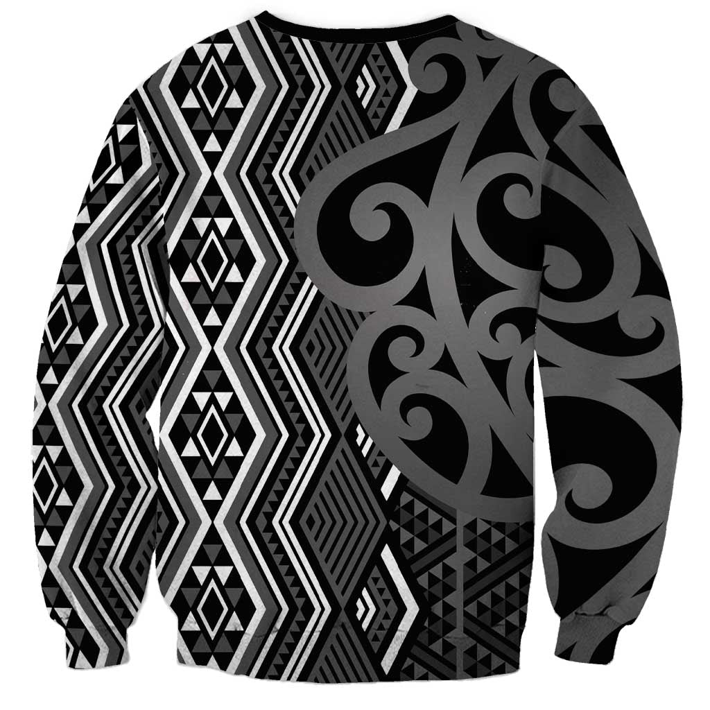 Maori Taniko Patterns Sweatshirt Black Patiki Motifs Mix Whakairo Ngaru LT7 - Polynesian Pride