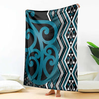 Maori Taniko Patterns Blanket Azure Patiki Motifs Mix Whakairo Ngaru LT7 - Polynesian Pride