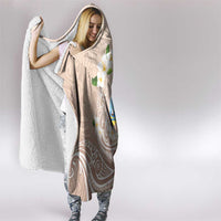 Guam Fishhook Mix Guasali Flowers Hooded Blanket Dreaming Hazel LT7 - Polynesian Pride
