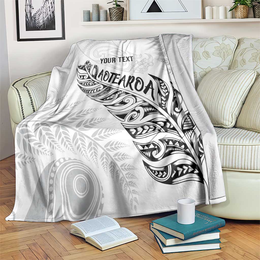 Aotearoa Personalized Lawn Bowls Maori Blanket New Zealand White Tribal Silver Fern LT7 White - Polynesian Pride