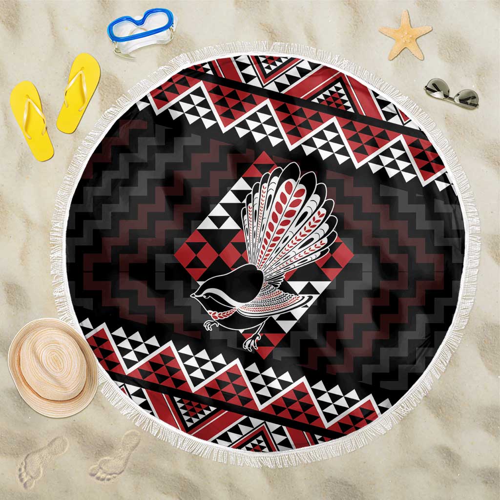 Taniko Aotearoa Beach Blanket Poutama Mix Piwakawaka