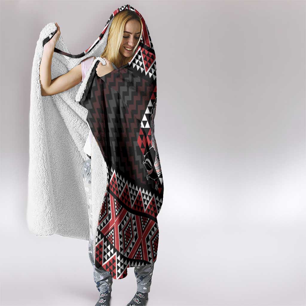 Taniko Aotearoa Hooded Blanket Poutama Mix Piwakawaka LT7 - Polynesian Pride