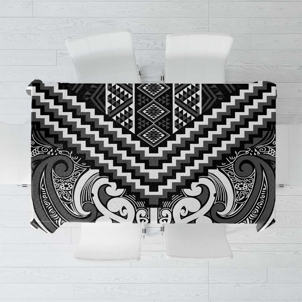 Maori Tukutuku Taniko Motifs Tablecloth Black Poutama Mix Kowhaiwhai