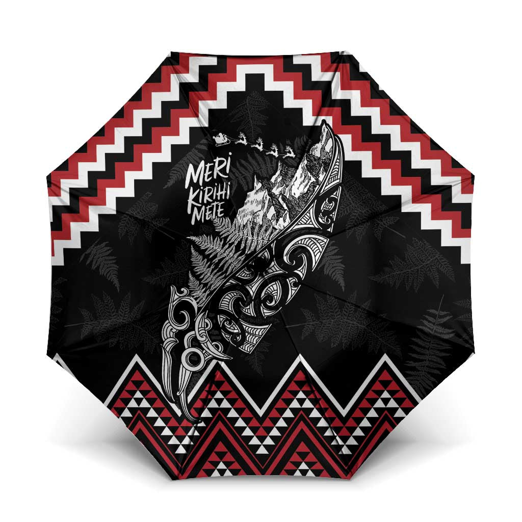 New Zealand Christmas Taniko Poutama Umbrella Mountainscape Maori Fern LT7 One Size Folded 11.42 inch Opened Diameter 37.4 inch Black - Polynesian Pride