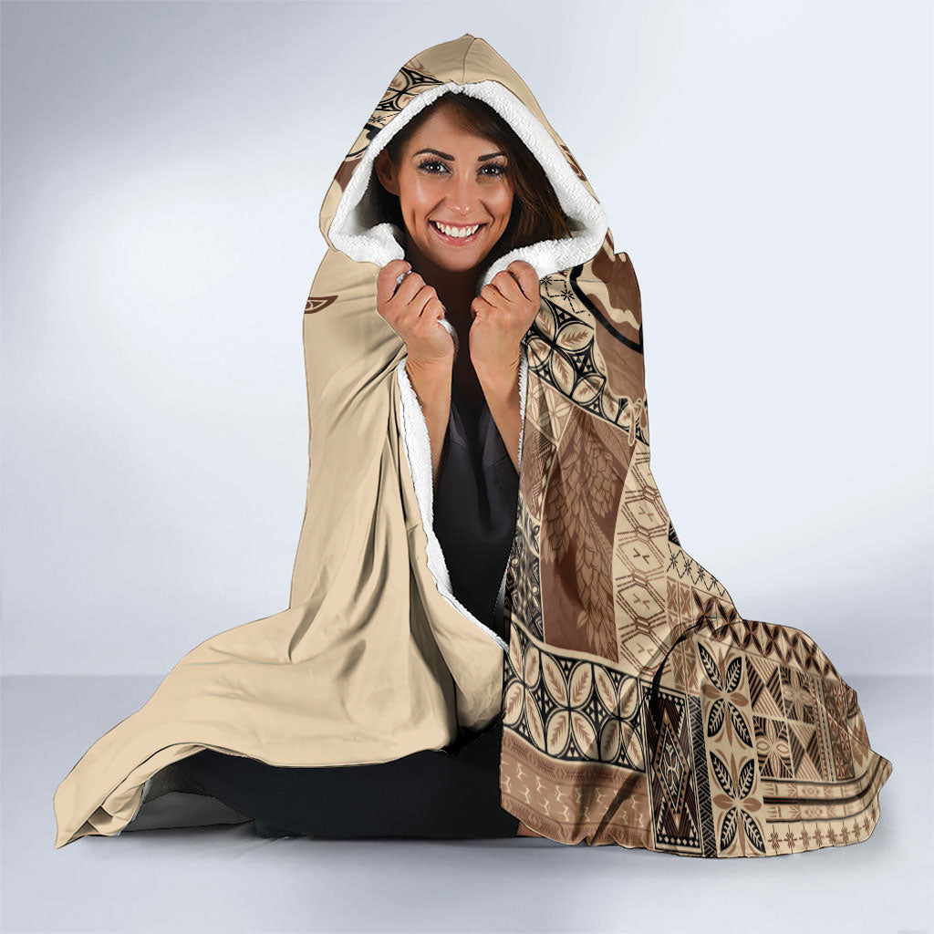 Talofa Samoa Mamanu Siapo Mix Malu Hooded Blanket Classic Beige Frangipani and Turtles LT7 - Polynesian Pride