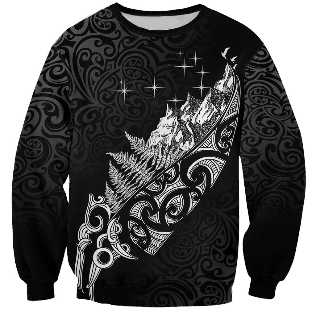Maori Matariki Sweatshirt Landscape Styled Fern - Monochrome LT7 Unisex Black - Polynesian Pride