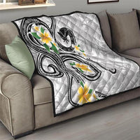 Kanaka Maoli Hawaii Plumeria Quilt Dancing Tentacles White Style LT7 - Polynesian Pride
