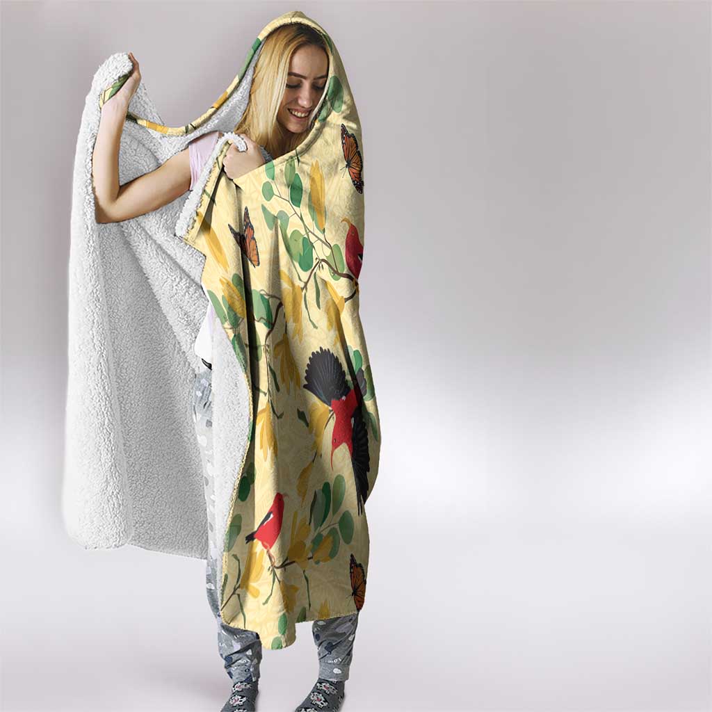 Aloha Hawaii Hooded Blanket I'iwi on Mamane Pastel Cream LT7 - Polynesian Pride