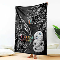 Kia Hara Te reo Maori Blanket Manaia Moko Pattern LT7 - Polynesian Pride
