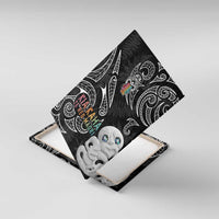 Kia Hara Te reo Maori Canvas Wall Art Manaia Moko Pattern LT7 With Frame Black - Polynesian Pride