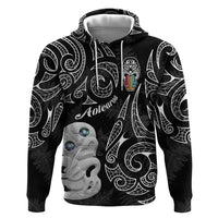 Kia Hara Te reo Maori Hoodie Manaia Moko Pattern LT7 Pullover Hoodie Black - Polynesian Pride
