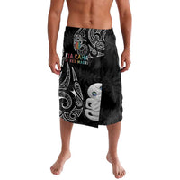 Kia Hara Te reo Maori Lavalava Manaia Moko Pattern LT7 Black - Polynesian Pride