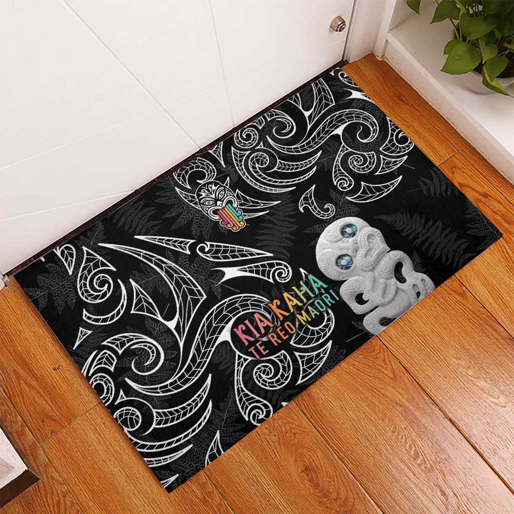 Kia Hara Te reo Maori Rubber Doormat Manaia Moko Pattern LT7 - Polynesian Pride