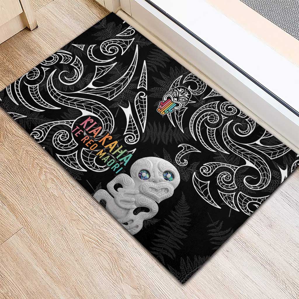 Kia Hara Te reo Maori Rubber Doormat Manaia Moko Pattern LT7 - Polynesian Pride