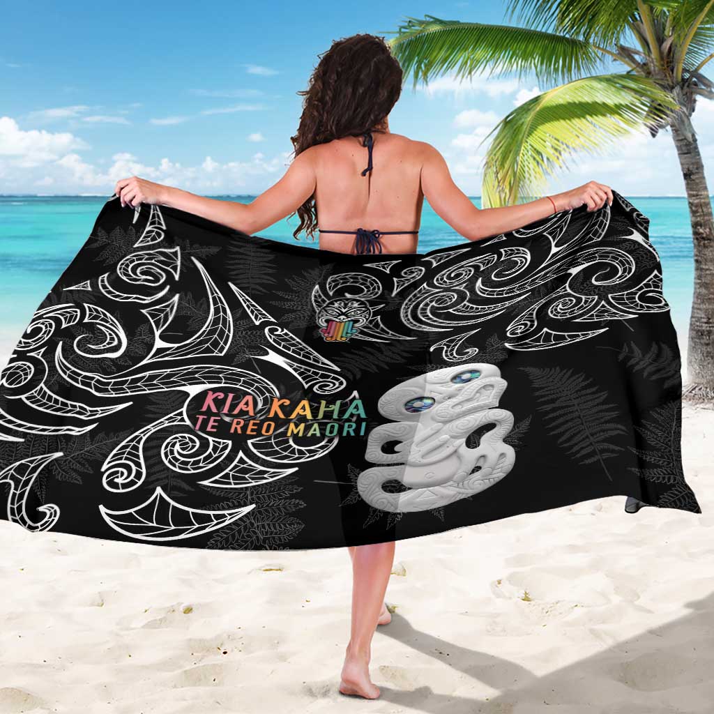 Kia Hara Te reo Maori Sarong Manaia Moko Pattern LT7 - Polynesian Pride