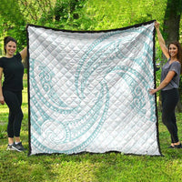 White Sunday Lotu Tamaiti Quilt Polynesian Wave Pastel Cyan LT9 - Polynesian Pride
