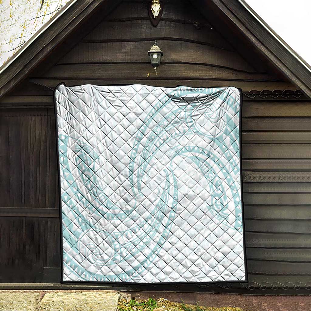 White Sunday Lotu Tamaiti Quilt Polynesian Wave Pastel Cyan LT9 - Polynesian Pride