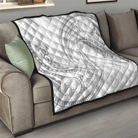 White Sunday Lotu Tamaiti Quilt Polynesian Wave Pastel Gray LT9 - Polynesian Pride