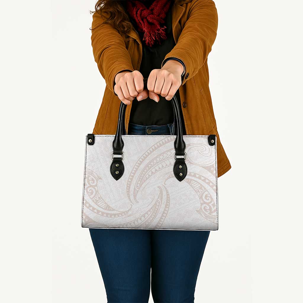 White Sunday Lotu Tamaiti Leather Bag Polynesian Wave Pastel Nude LT9 Nude - Polynesian Pride