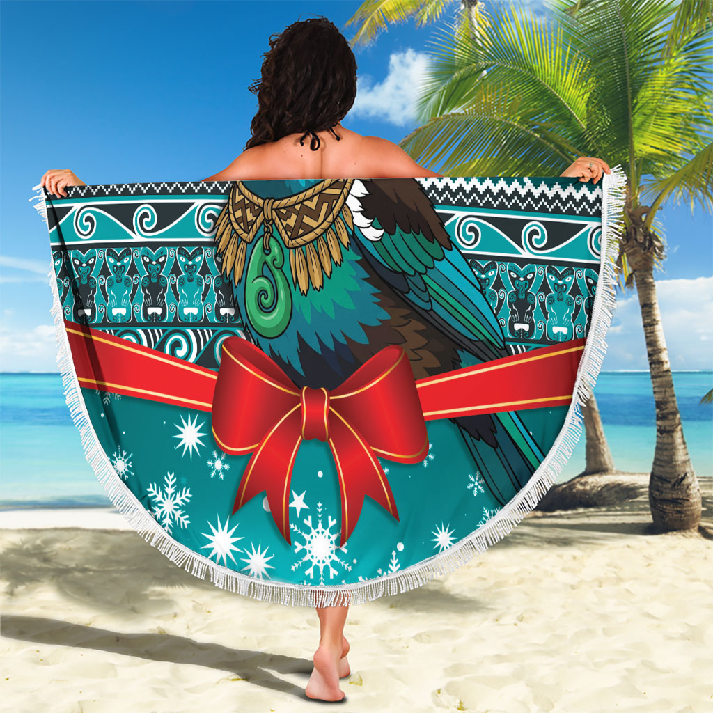 New Zealand Tui Bird Christmas Beach Blanket Maori Inspired Knitted Patterns