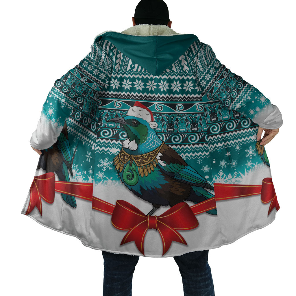 New Zealand Tui Bird Christmas Cloak Maori Inspired Knitted Patterns