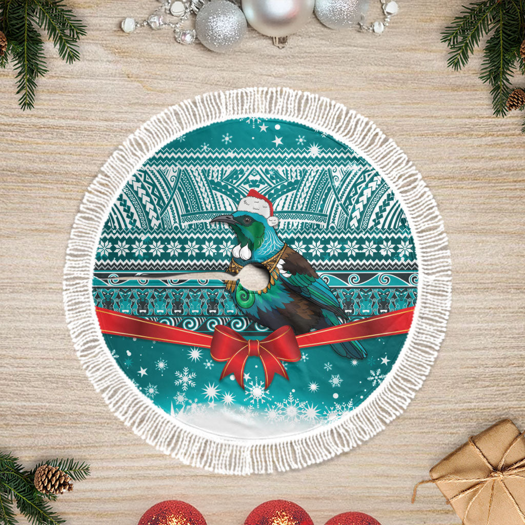 New Zealand Tui Bird Christmas Tree Skirt Maori Inspired Knitted Patterns