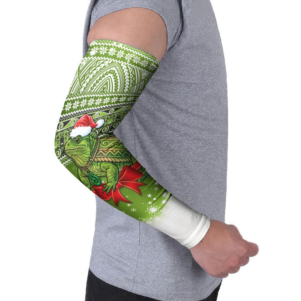 New Zealand Tuatara Christmas Arm Sleeves Maori Inspired Knitted Patterns