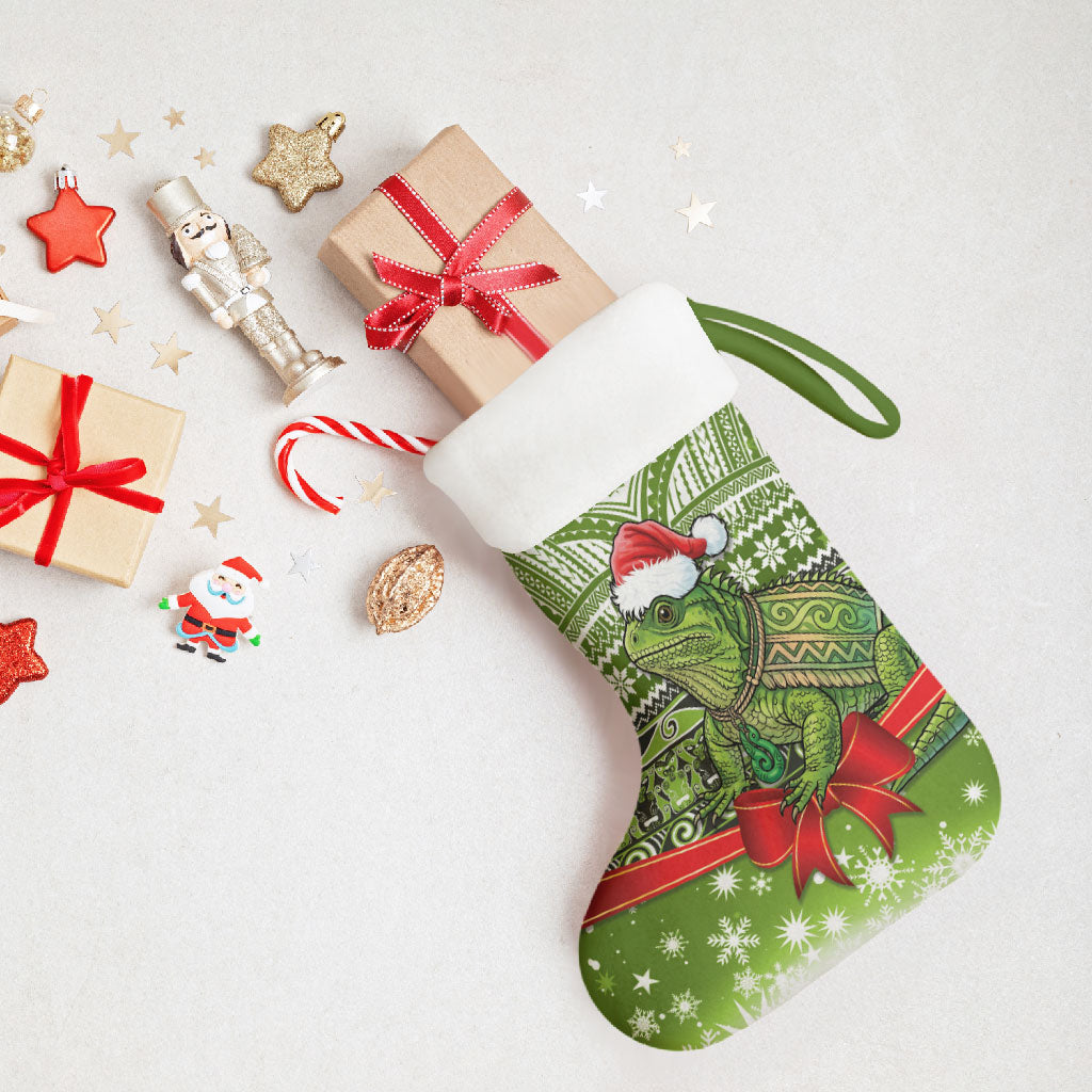 New Zealand Tuatara Christmas Stocking Maori Inspired Knitted Patterns