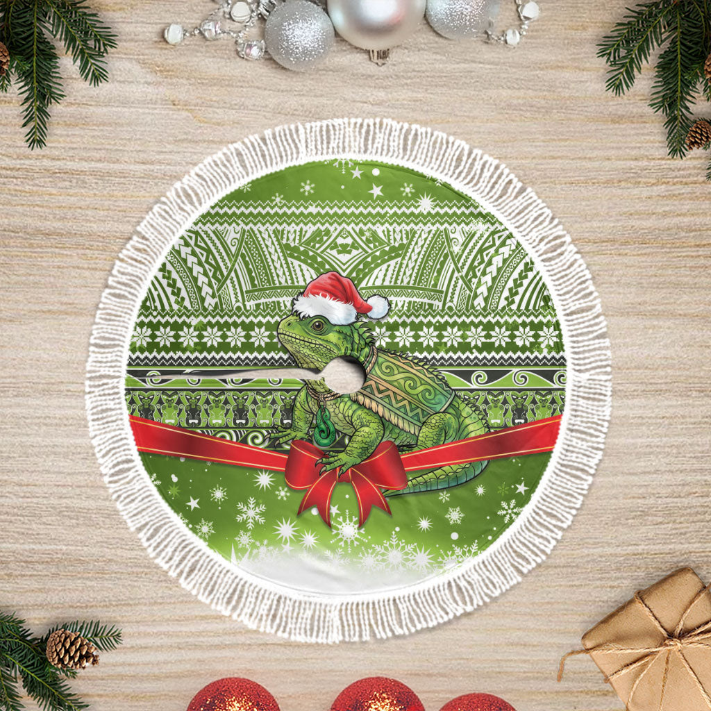 New Zealand Tuatara Christmas Tree Skirt Maori Inspired Knitted Patterns