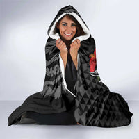 Hawaiian Honu Personalized Hooded Blanket Black Tribal Hook Pattern LT9 - Polynesian Pride
