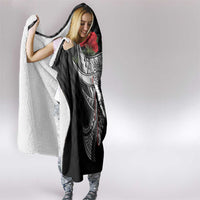 Hawaiian Honu Personalized Hooded Blanket Black Tribal Hook Pattern LT9 - Polynesian Pride