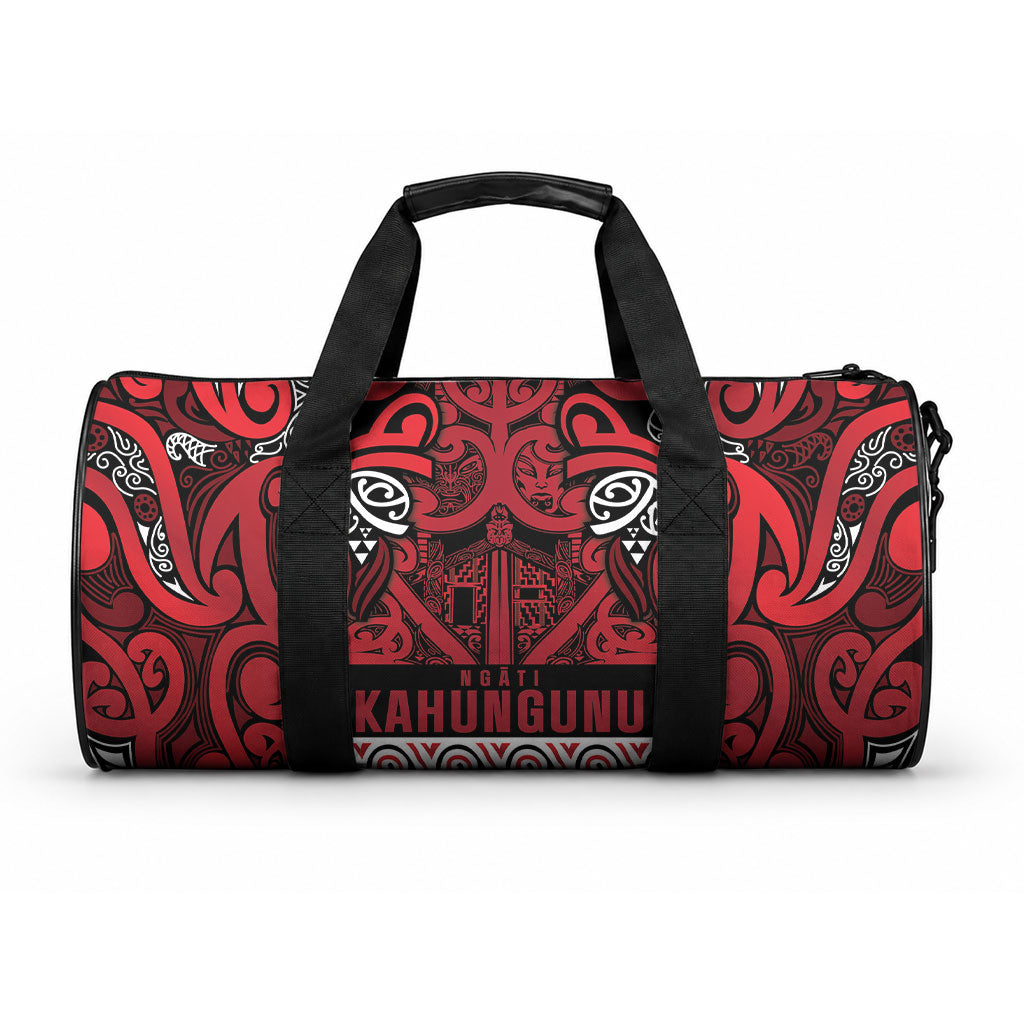 Aotearoa Iwi Ngati Kahungunu Duffle Bag Maori Wharenui House Tribal Pattern LT9 One size Dark red - Polynesian Pride