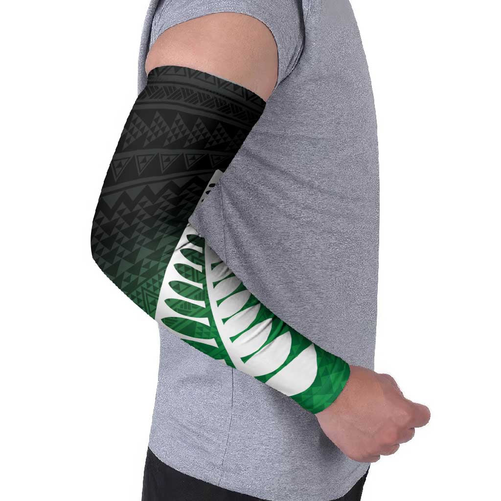 Green Silver Fern Spirit Taniko Tukutuku Personalised Arm Sleeves LT9 - Polynesian Pride
