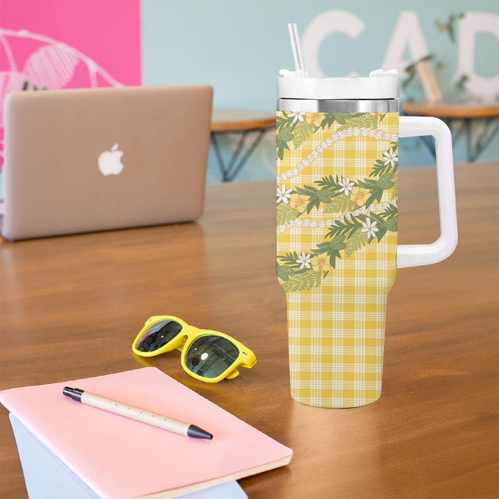 Aloha Puakenikeni Anthurium Pikake Lei Tumbler With Handle Gold Hawaiian Palaka Pattern LT9 - Polynesian Pride