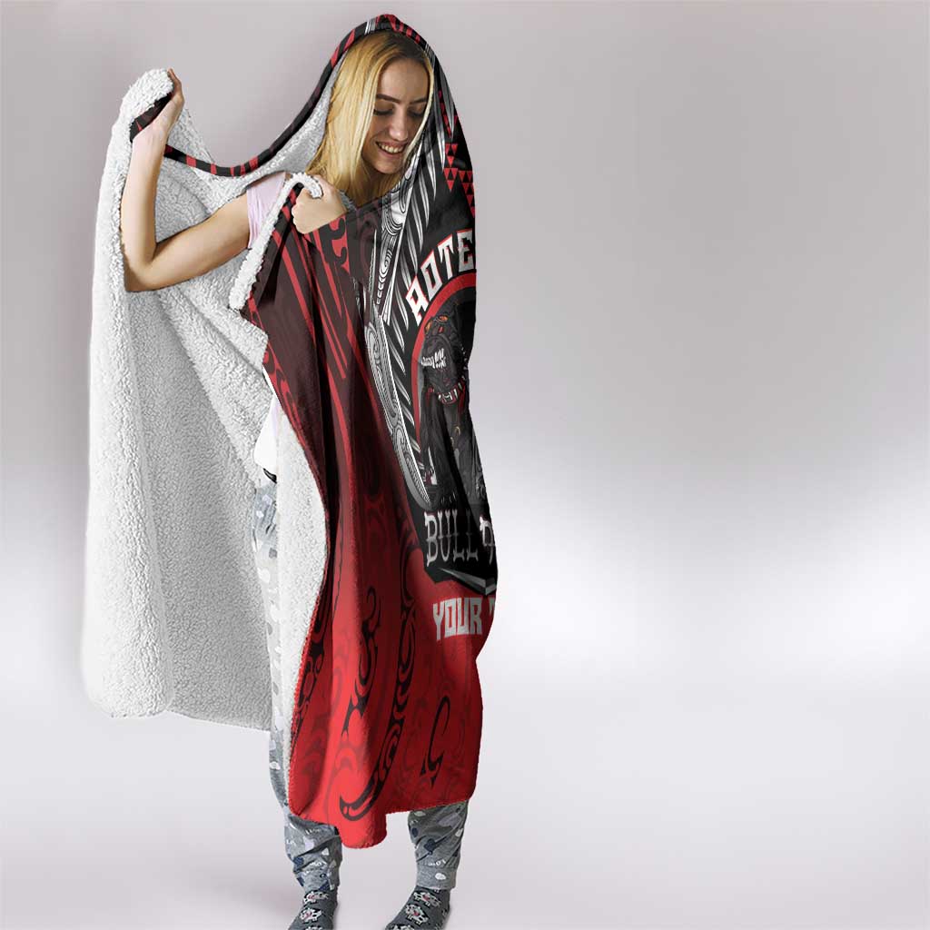 Aotearoa Bulldog Personalised Hooded Blanket Maori Kowhaiwhai Motif LT9 - Polynesian Pride