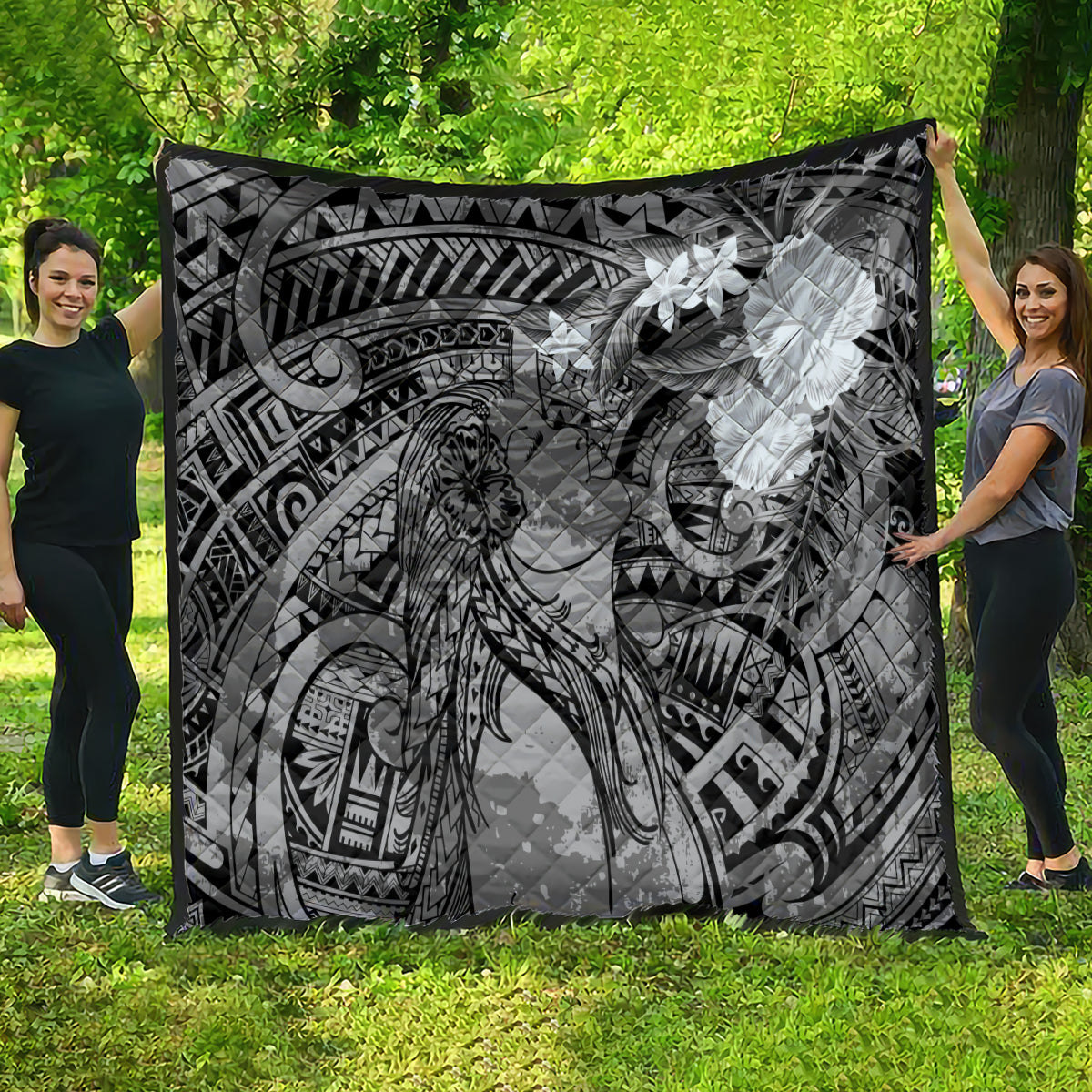 Pacific Beauty Girl Quilt Black Polyneisan Tribal Vintage Motif LT9 - Polynesian Pride