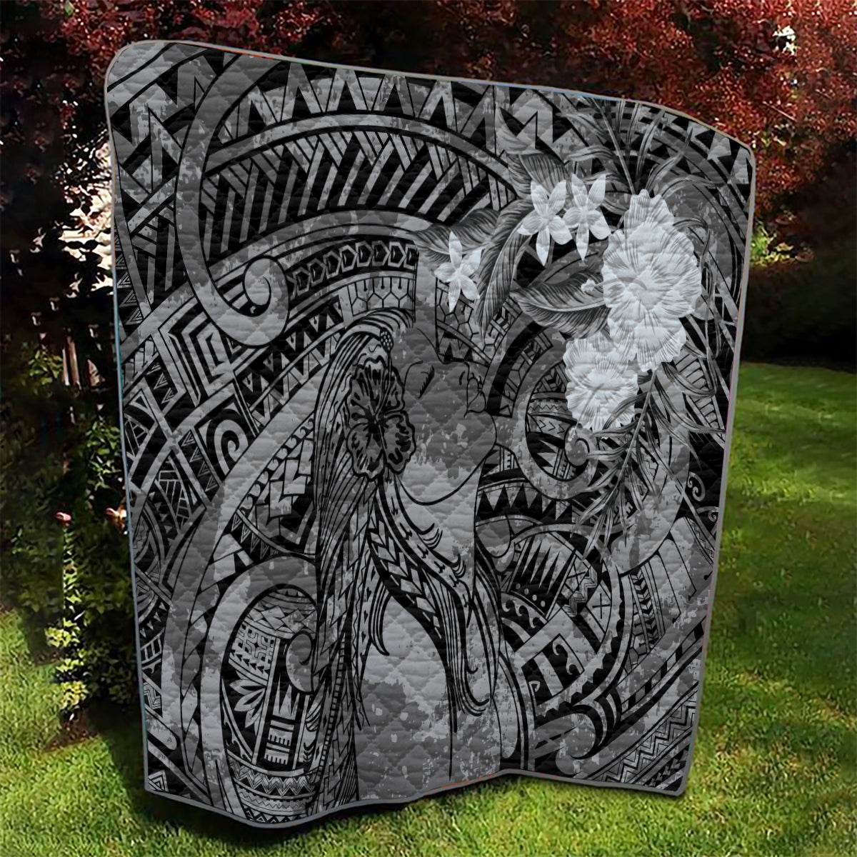 Pacific Beauty Girl Quilt Black Polyneisan Tribal Vintage Motif LT9 - Polynesian Pride