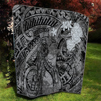 Pacific Beauty Girl Quilt Black Polyneisan Tribal Vintage Motif LT9 - Polynesian Pride