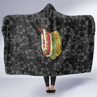 Hawaii Lei Kamehameha Hooded Blanket Ele'ele Seamless Pattern Hibiscus Flower LT9 One Size Black - Polynesian Pride
