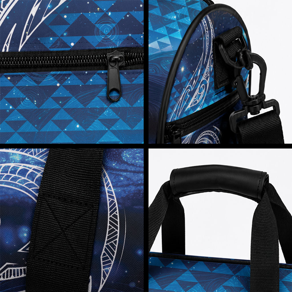 New Zealand Matariki Duffle Bag Taniko Aramoana With Koru Galaxy Sky Night LT9 - Polynesian Pride
