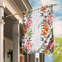 Hawaii Tropical Twist Lei Garden Flag Hawaiian Flag Motif LT9 House Flag White - Polynesian Pride