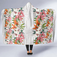 Hawaii Tropical Twist Lei Hooded Blanket Hawaiian Flag Motif LT9 One Size White - Polynesian Pride