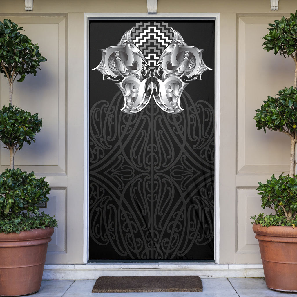 Aotearoa Kowhaiwhai Poutama Black Motif Door Cover LT9 Black - Polynesian Pride