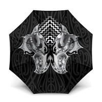 Aotearoa Kowhaiwhai Poutama Black Motif Umbrella LT9 One Size Folded 11.42 inch Opened Diameter 37.4 inch Black - Polynesian Pride